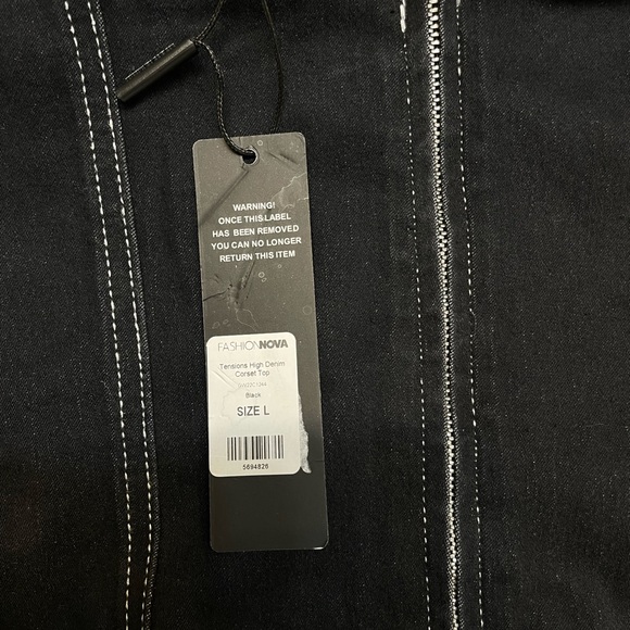 Fashion Nova Black Strapless Corset Top - Picture 4 of 6